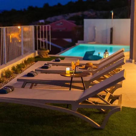 Villa Goldfisch Amazing View *