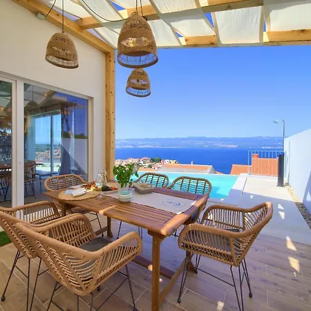 Villa Goldfisch Amazing View *